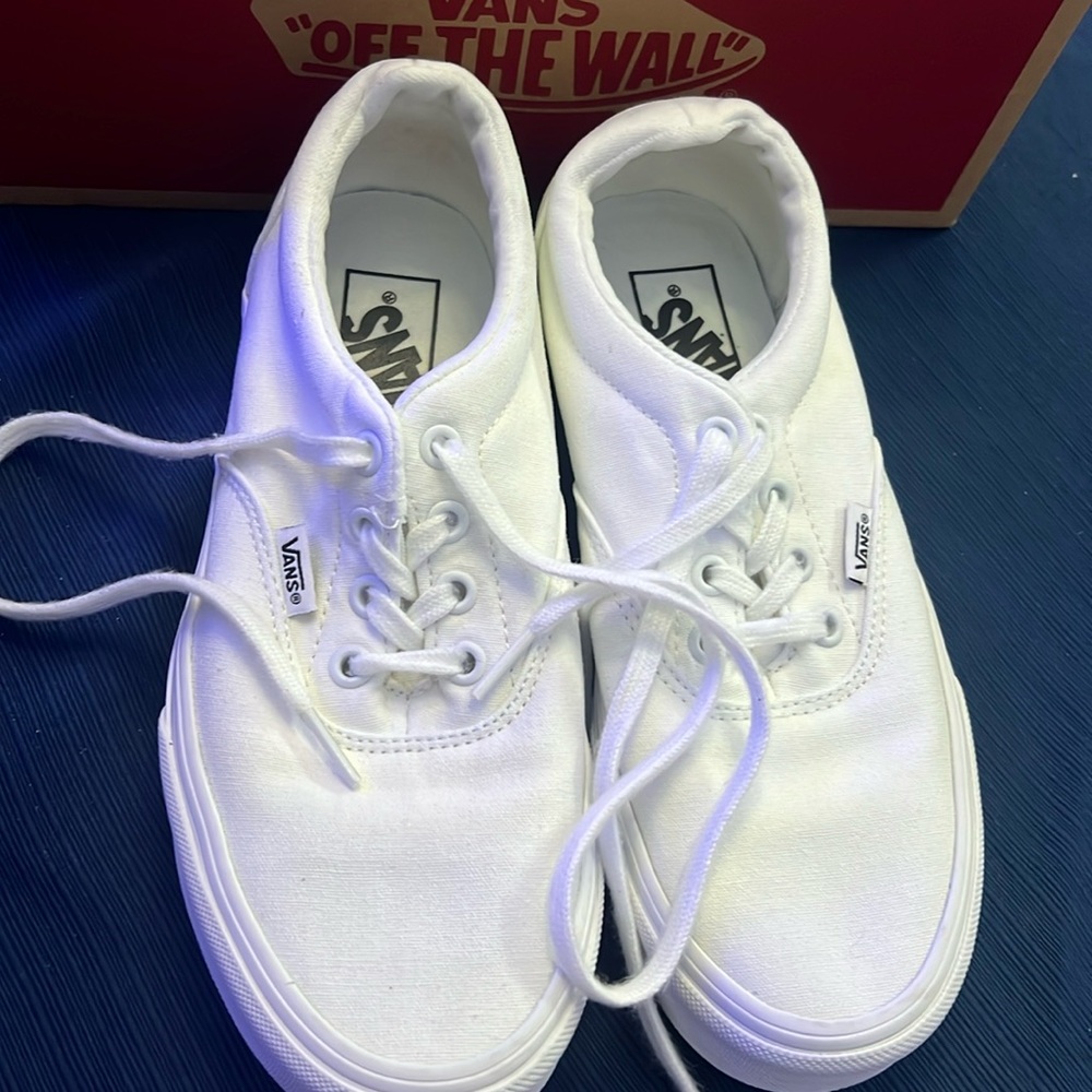 White vans size 7.5